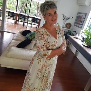 Meet your Posher, Helen